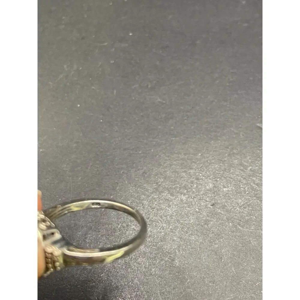Unbranded sterling silver